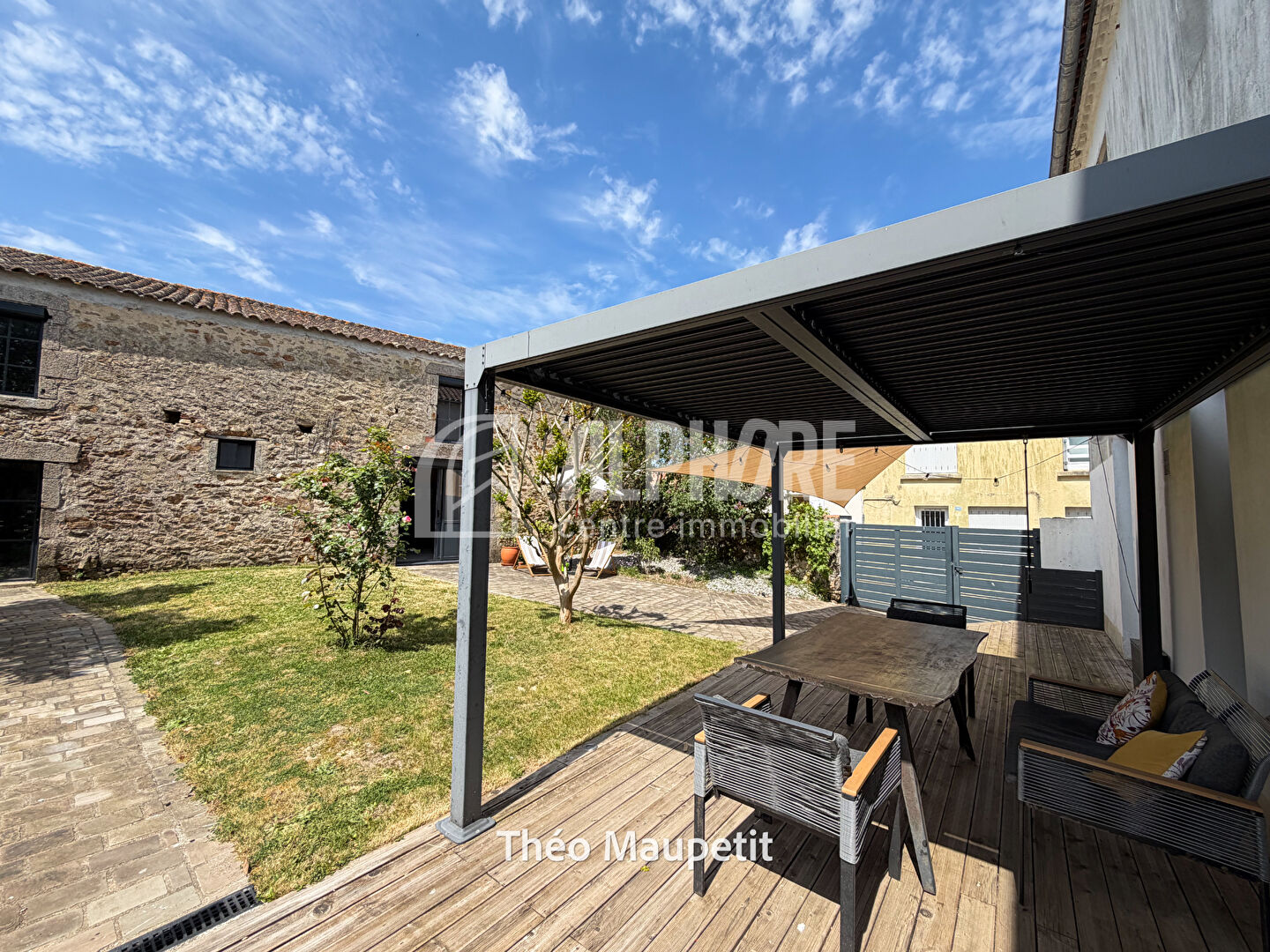 Maison 5 pièces 365 m² · à Aubigny-les Clouzeaux · 365 m² · 349 000 €